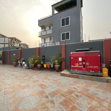 Bays Lodge, Accra Luaran gambar