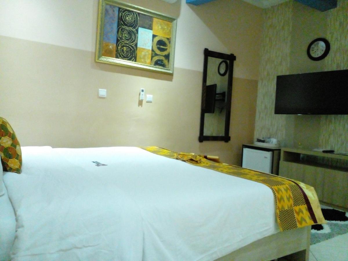Bays Lodge, Accra Luaran gambar