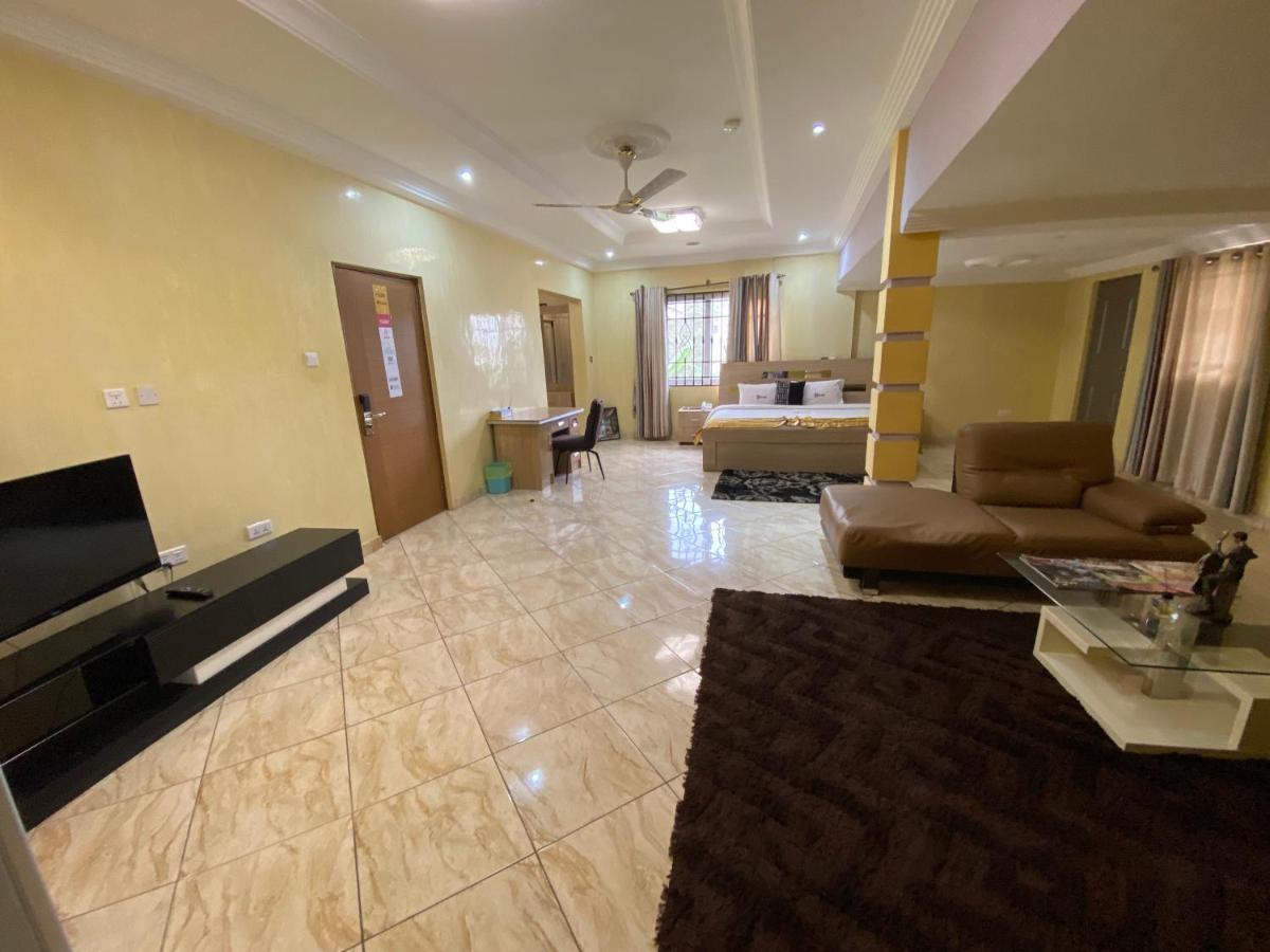 Bays Lodge, Accra Luaran gambar