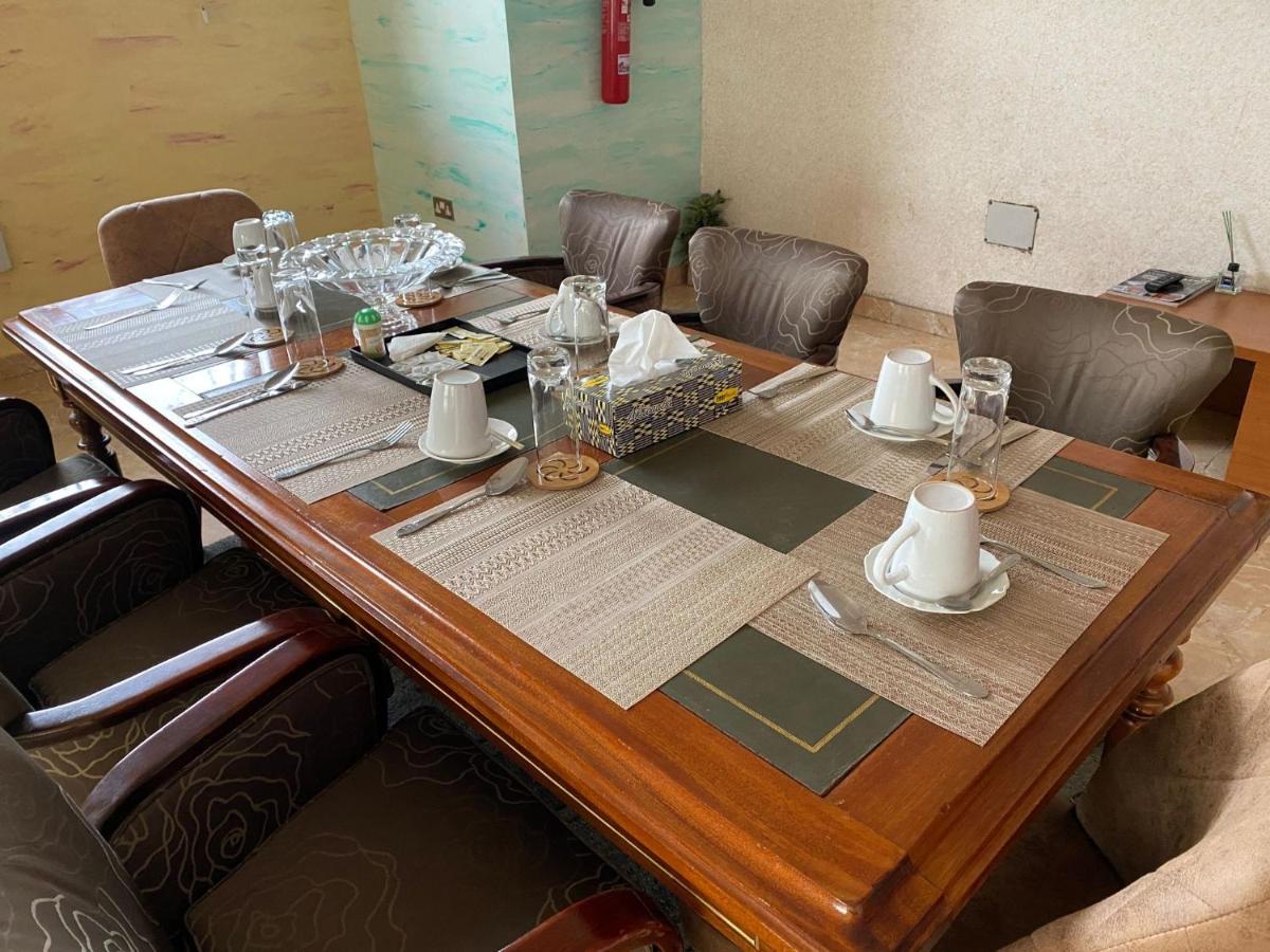 Bays Lodge, Accra Luaran gambar