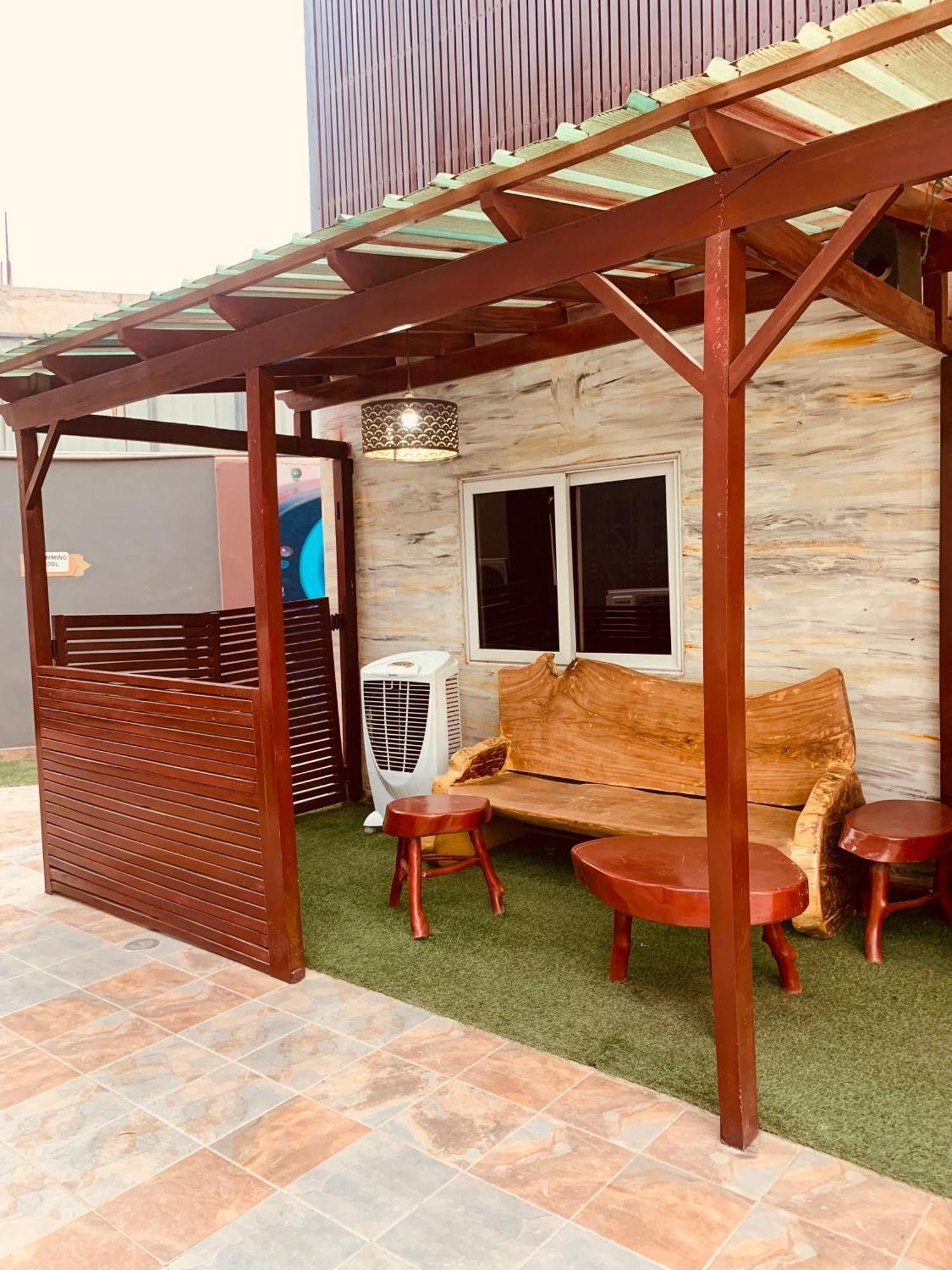 Bays Lodge, Accra Luaran gambar